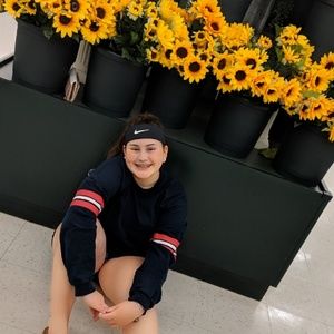 Meet your Posher, Lily